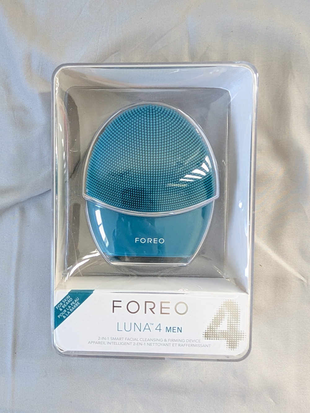 FOREO LUNA 4 Men Facial Cleansing Device - Blue